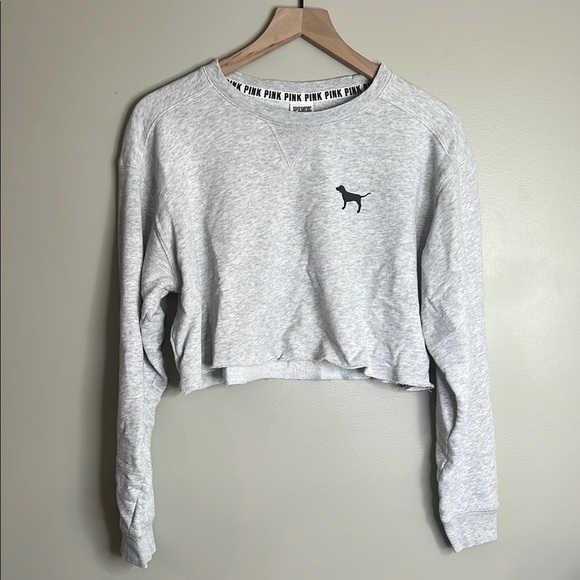 PINK Victoria's Secret Gray Cropped Sweater Womens Small - Picture 1 of 6